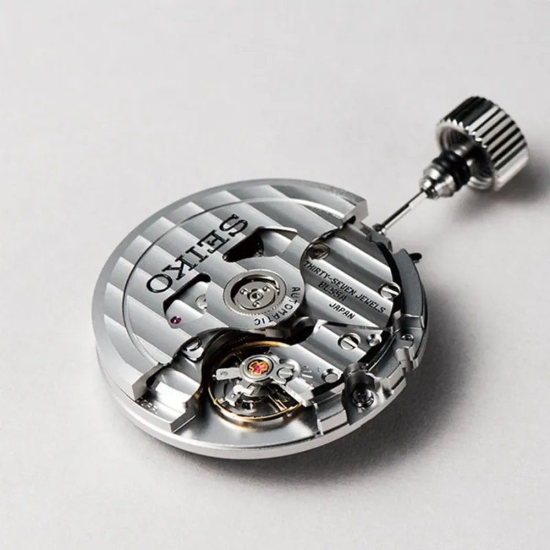 Seiko Diver’s re interpretation 1968 Green SPB105J1 - orola.it